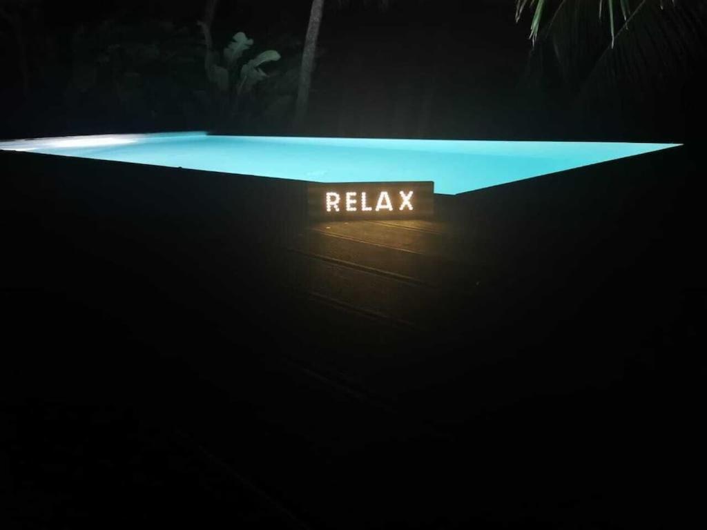 Confortable T1 Le Gosier, Wi-Fi, Piscine Dans Gite Le Gosier  Εξωτερικό φωτογραφία